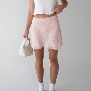 NWT OAK + FORT Mini Floral Skirt